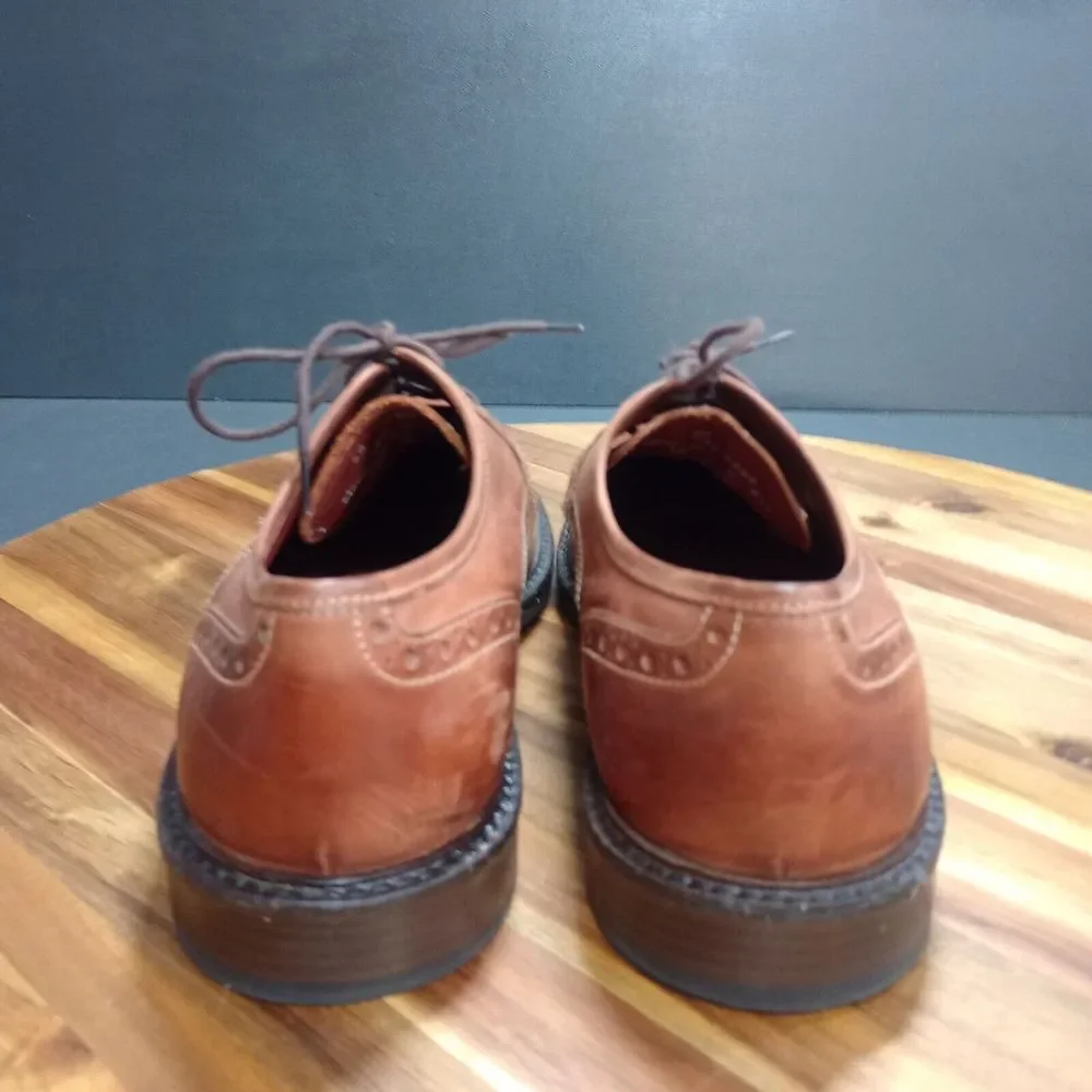 Johnston & Murphy used clothing